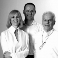 Дизайнер: Bartoli Design