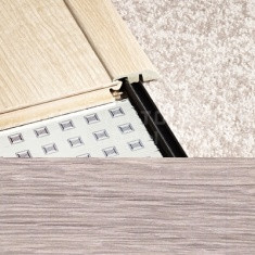 925 Дуб Севенны