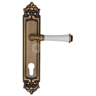 Дверная ручка Fratelli Cattini Gracia Ceramica Bianco FCT1179 CYL PL96-BY матовая бронза Дверная ручка Fratelli Cattini Gracia Ceramica Bianco FCT1179 CYL PL96-BY матовая бронза