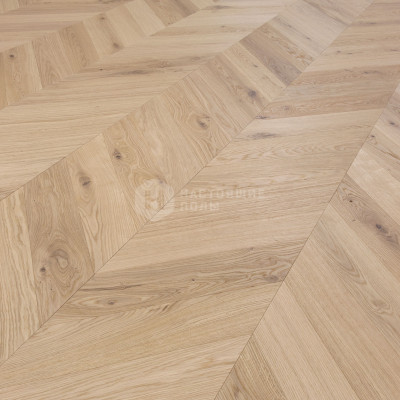 Паркет Французская елка Admonter Chevron 60 градусов 113666/113668 Дуб Белый Бейсик брашированный под маслом 525*120*10 мм