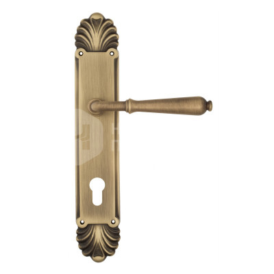 Дверная ручка на планке Venezia Classic VNZ3300 PL87 бронза матовая