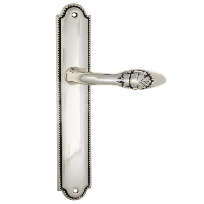 Дверная ручка на планке Venezia Casanova VNZ1467 PL98 натуральное серебро + черный